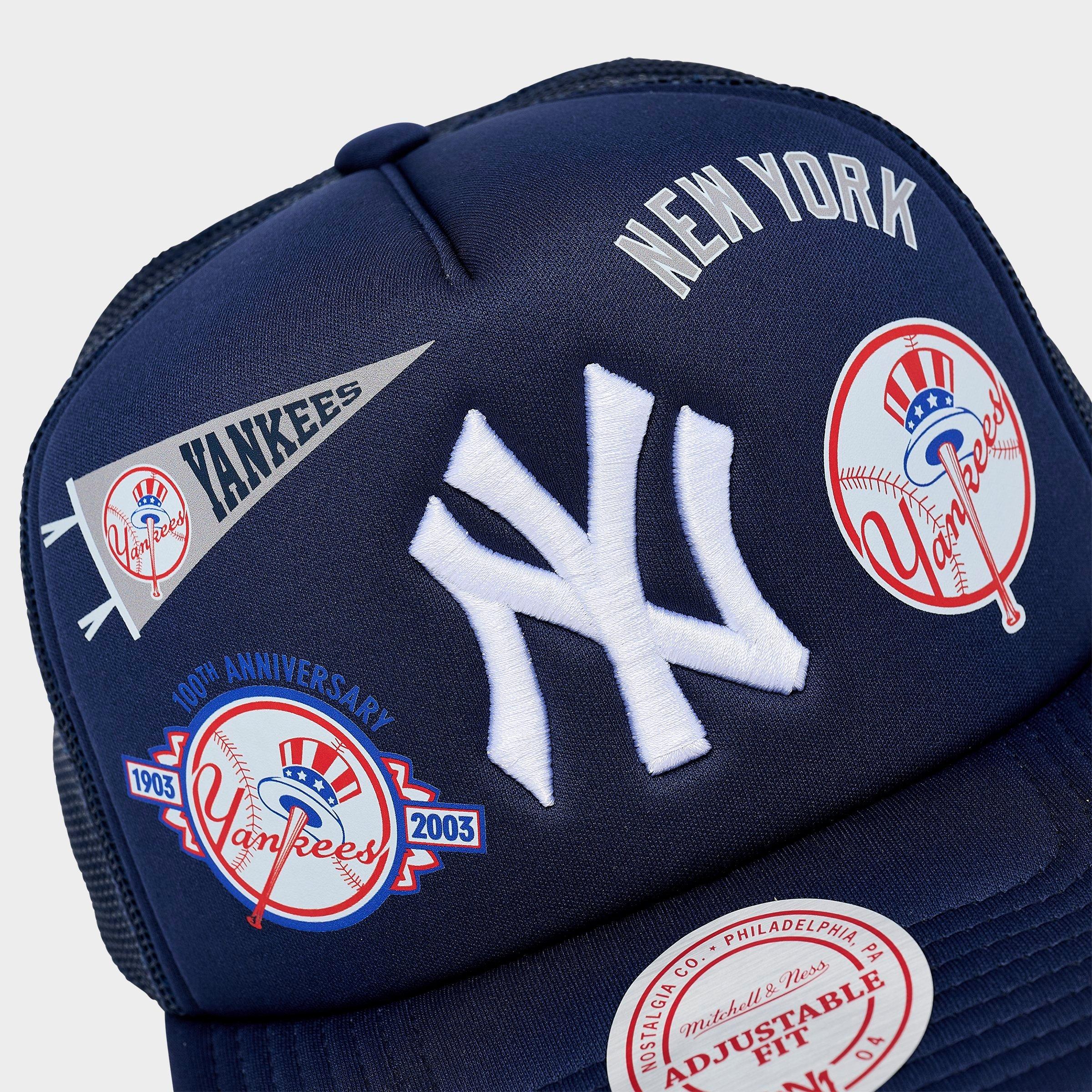 Mitchell & Ness Men's MLB Track Jacket New York Yankees Jackets