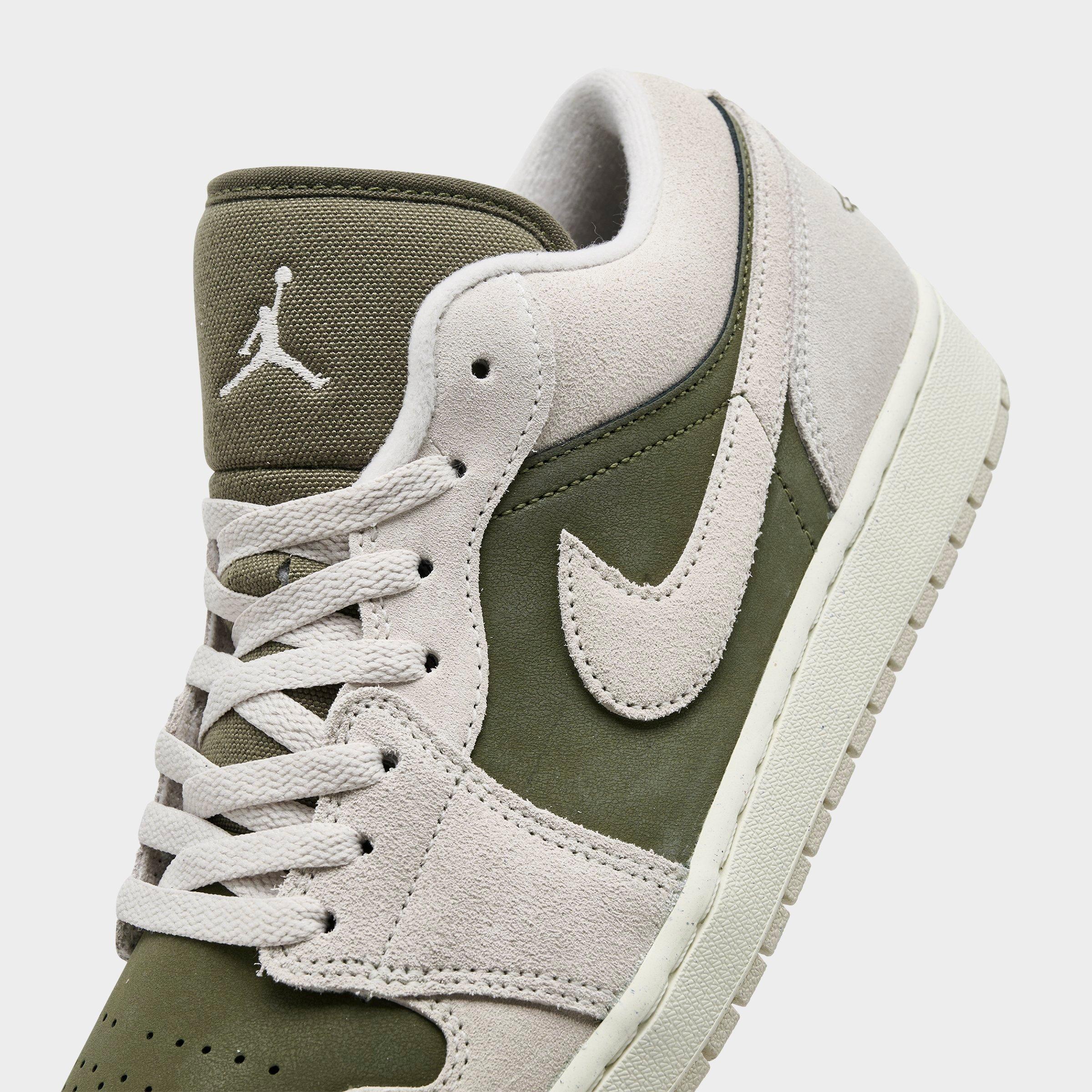 Men's Air Jordan Retro 1 Low SE Casual Shoes