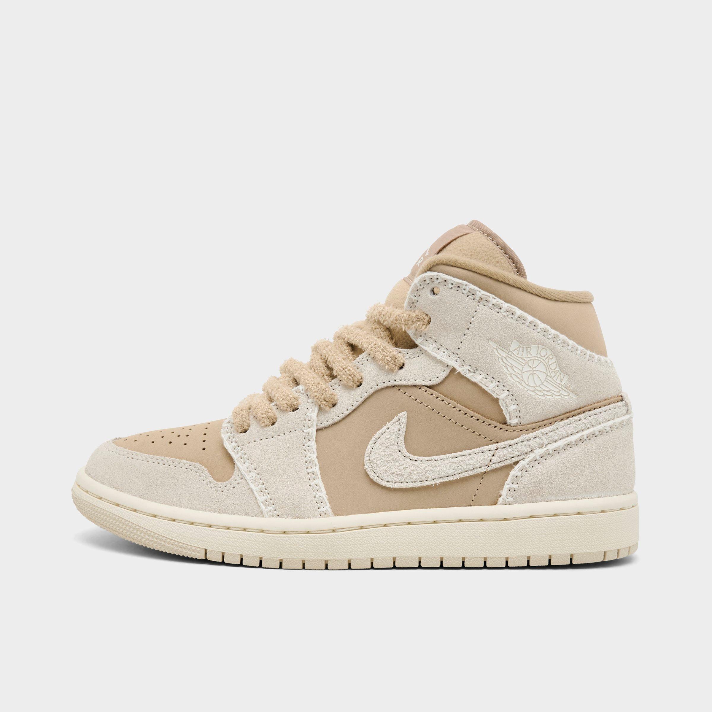 Women's Air Jordan 1 Mid SE Casual Shoes | Finish Line