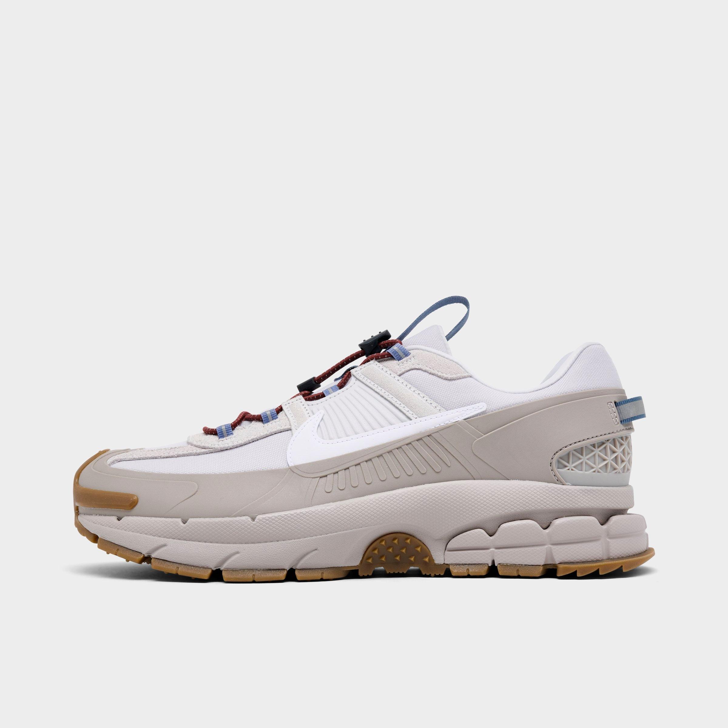 Men's Nike Zoom Vomero Roam Casual Shoes | Finish Line