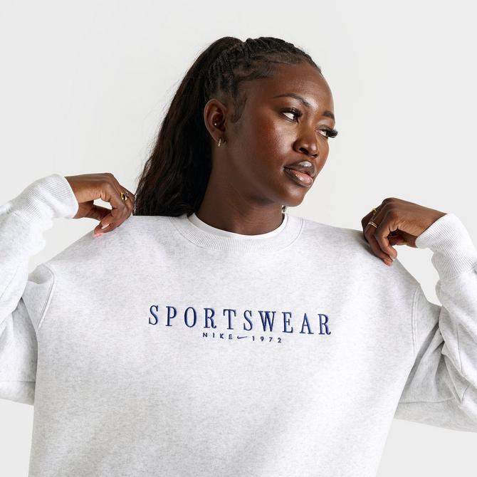 Women's nike crewneck sweatshirt sales