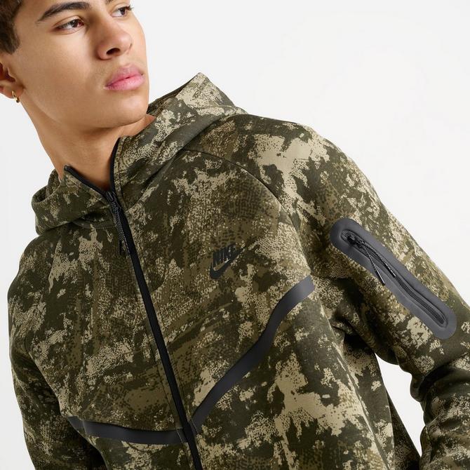 nike tech fleece camo