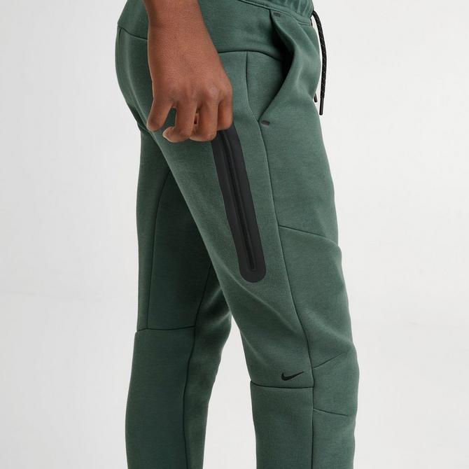 Kids' Nike Sportswear Tech Fleece Reflective Jogger Pants