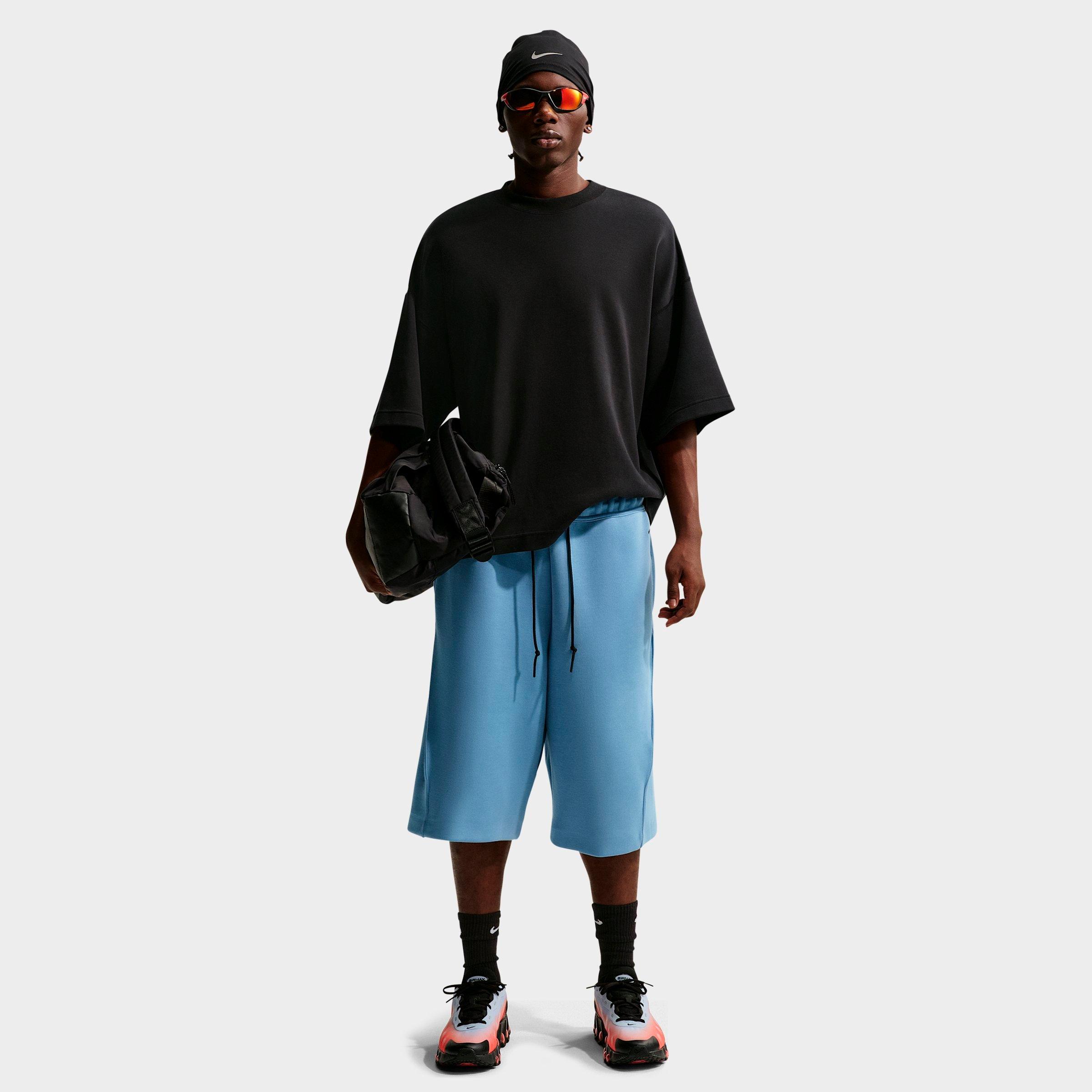 Men's Nike Sportswear Tech Fleece Oversized Fit Shorts | Finish Line