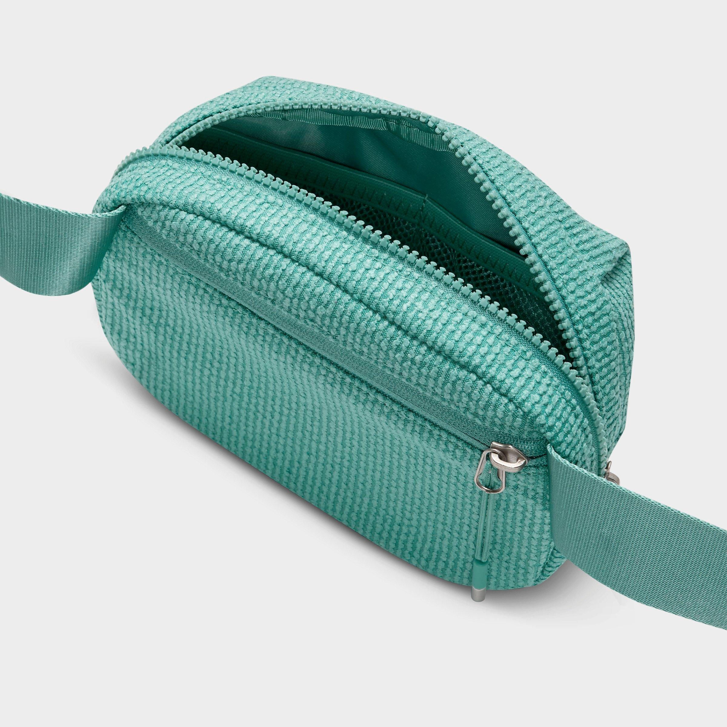 Nike Aura Cord Crossbody Bag (2L)