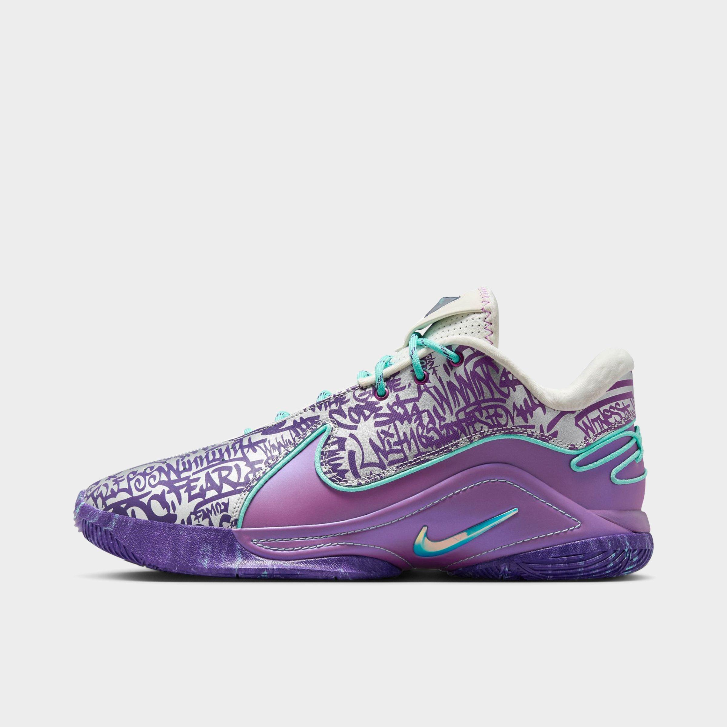 Men's Nike LeBron 22 Basketball Shoes | Finish Line