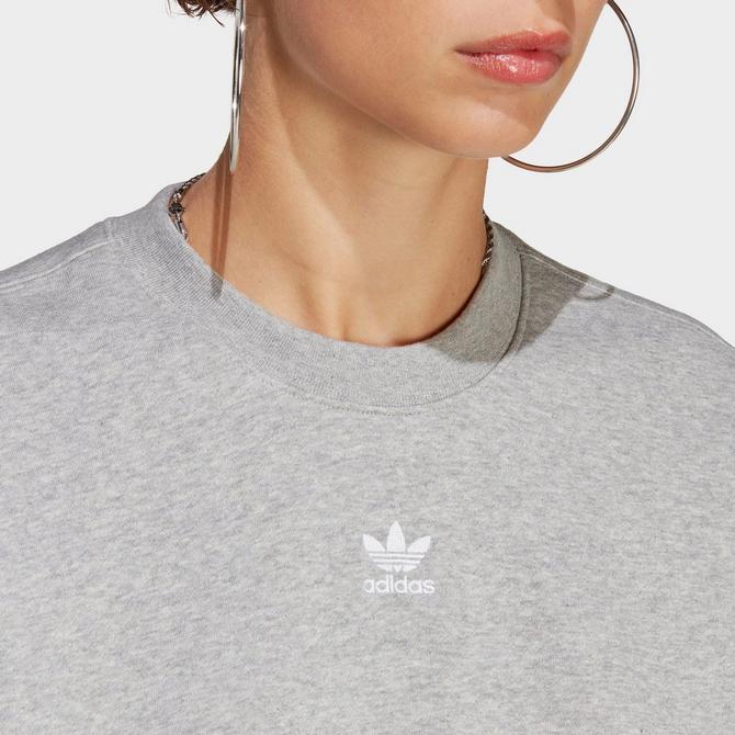 Langt væk Mordrin tørst Women's adidas Originals Adicolor Essentials Crew Long Sleeve Sweatshirt  (Plus Size) | Finish Line