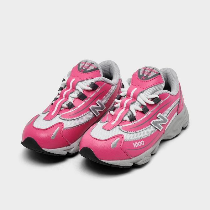 Three Quarter view of Girls' Little Kids' New Balance 1000 Casual Shoes in Dragon Berry/White Click to zoom