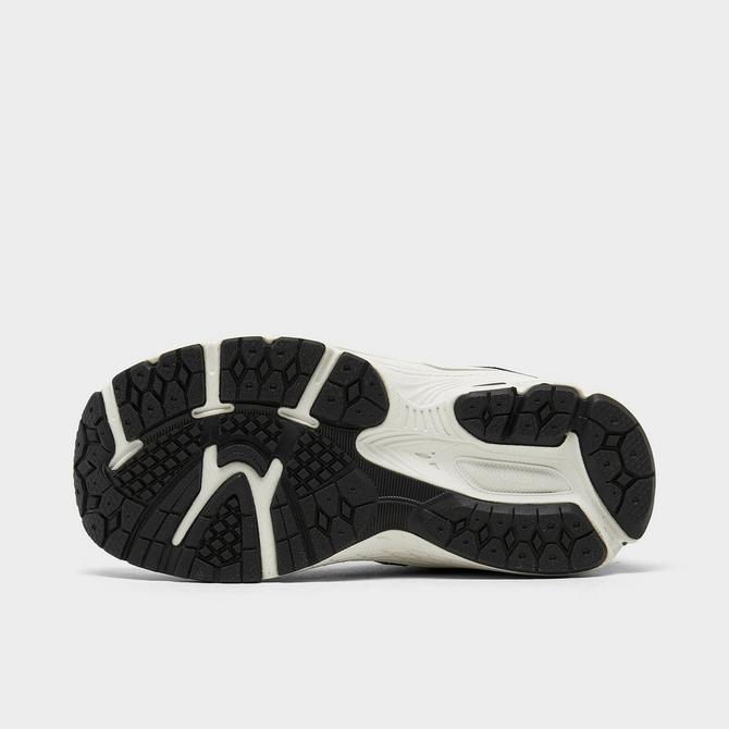 Bottom view of Kids' Toddler New Balance 2002R Casual Shoes in Black/Phantom Click to zoom