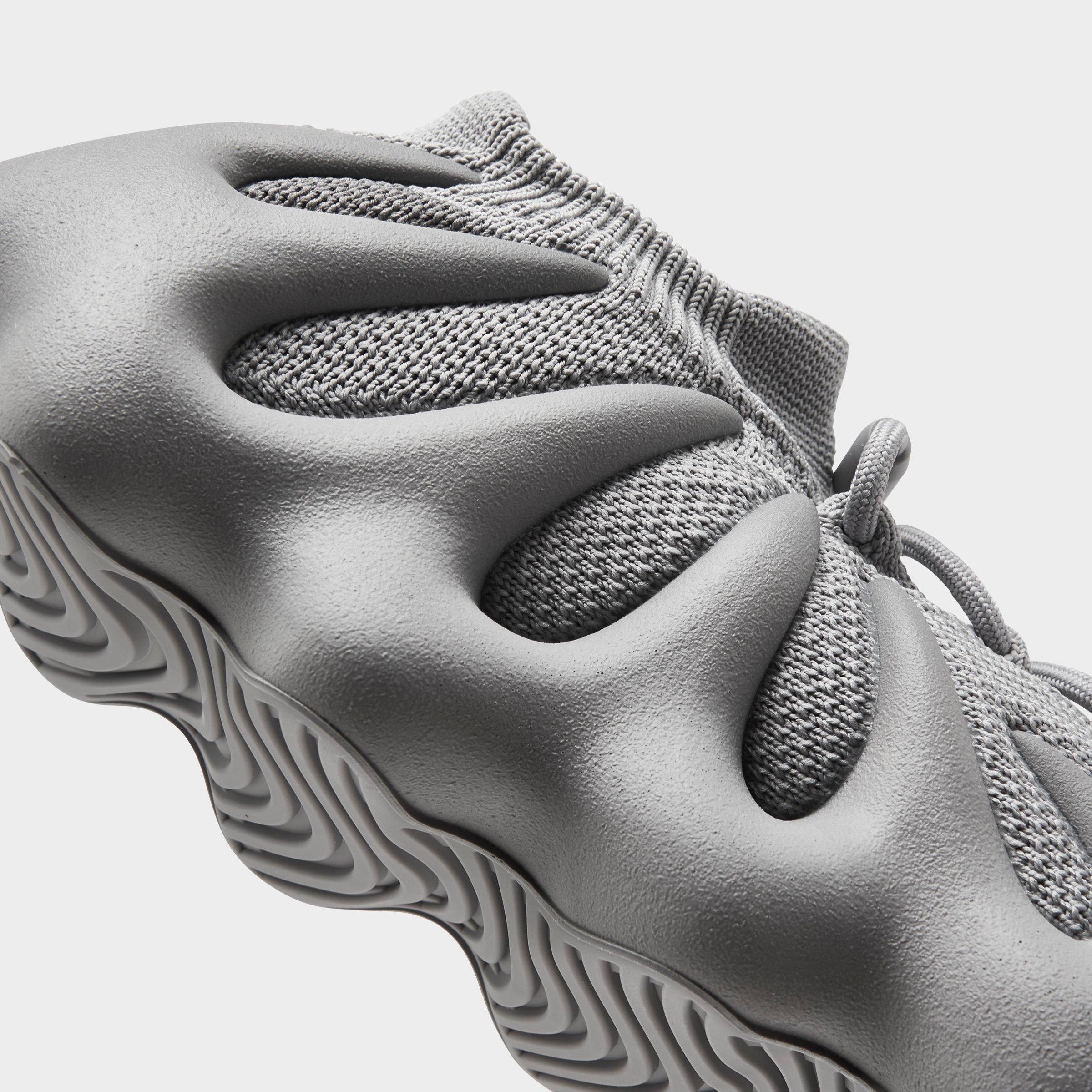 Yeezy boost 350 zumiez sales