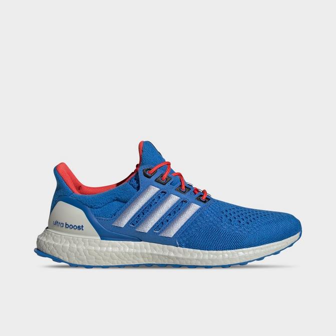 Ultra boost in on sale store