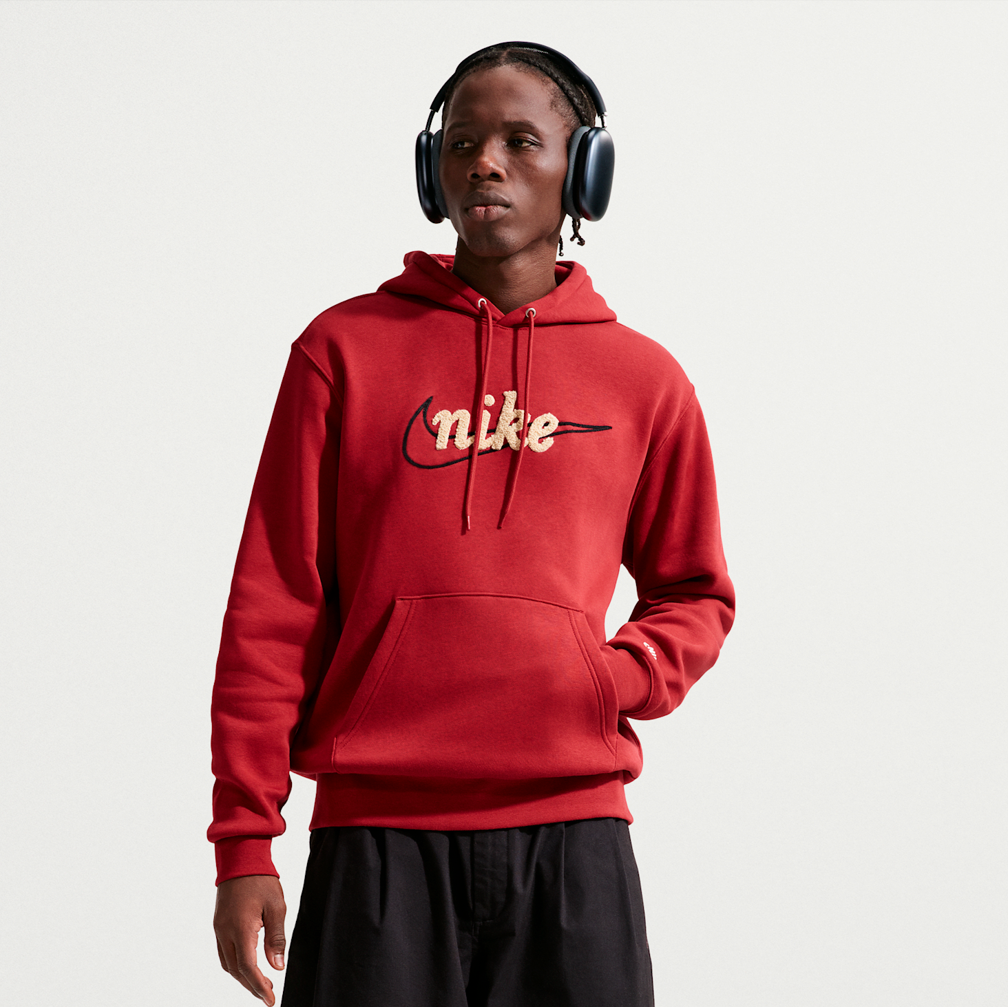 Men's Nike Sportswear Club Chenille Script Pullover Fleece Hoodie