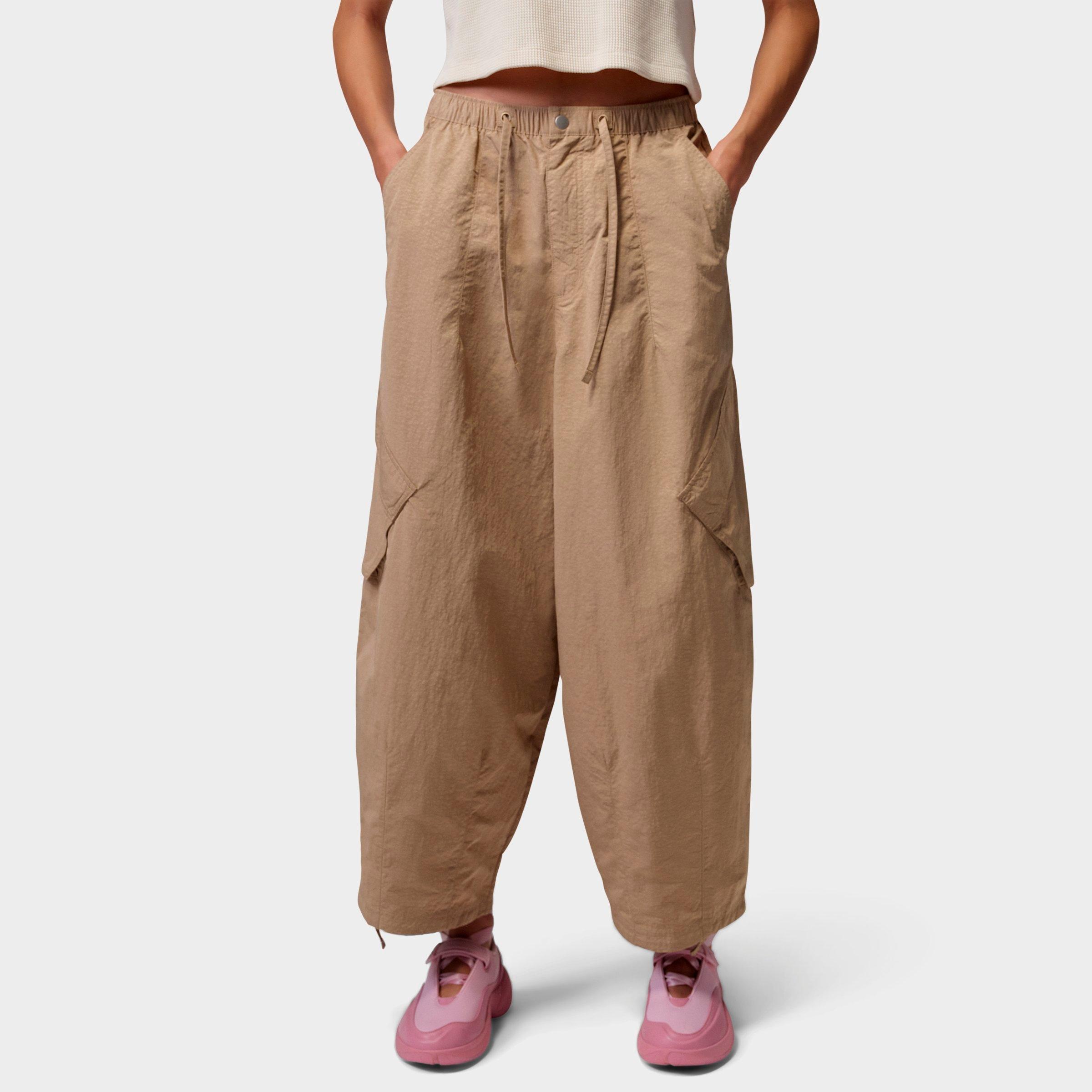 Women's Jordan Flight Chicago Parachute Pants | Finish Line