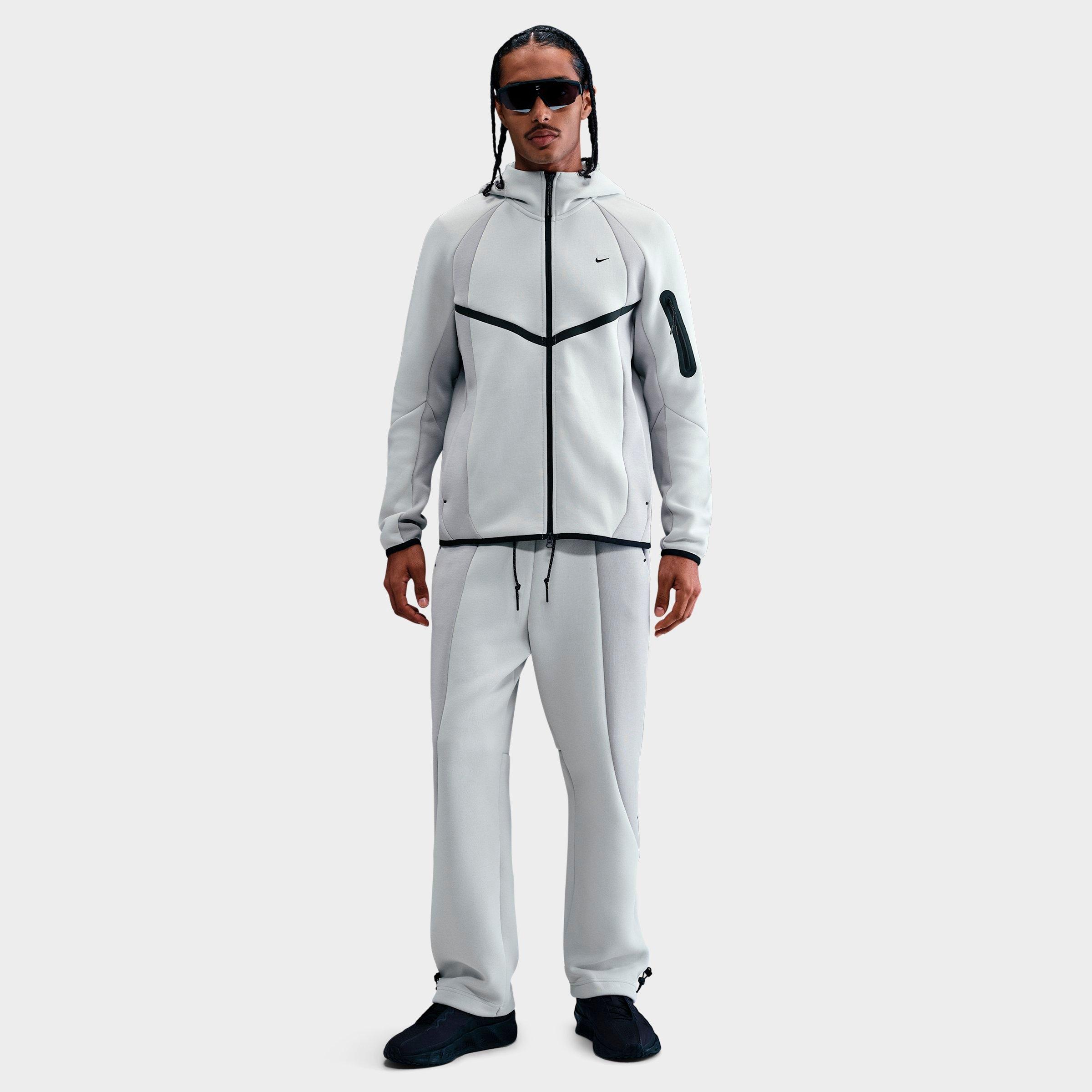 NIKEテックフリースボトムズ Nike Tech Men's Color-Block Open-Hem Fleece Pants. Nike JP