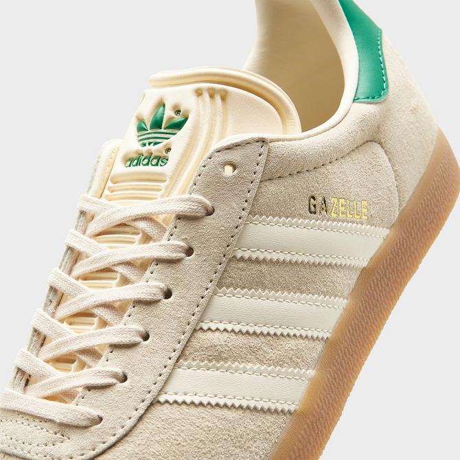 White adidas clearance gazelle gum sole