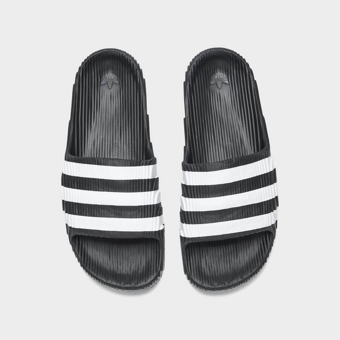 Adilette vs duramo slides online