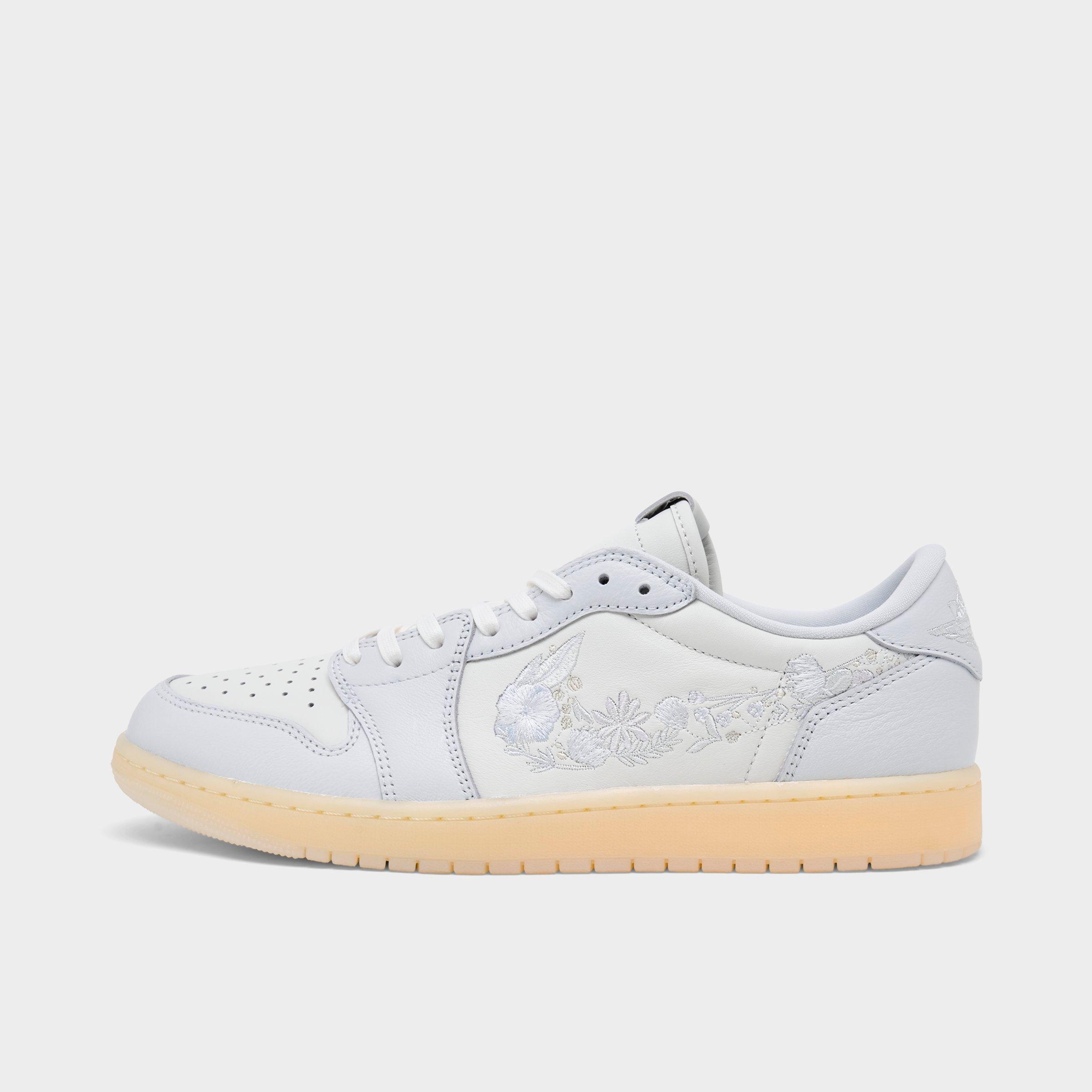 Air Jordan Retro 1 Low OG SE Casual Shoes | Finish Line
