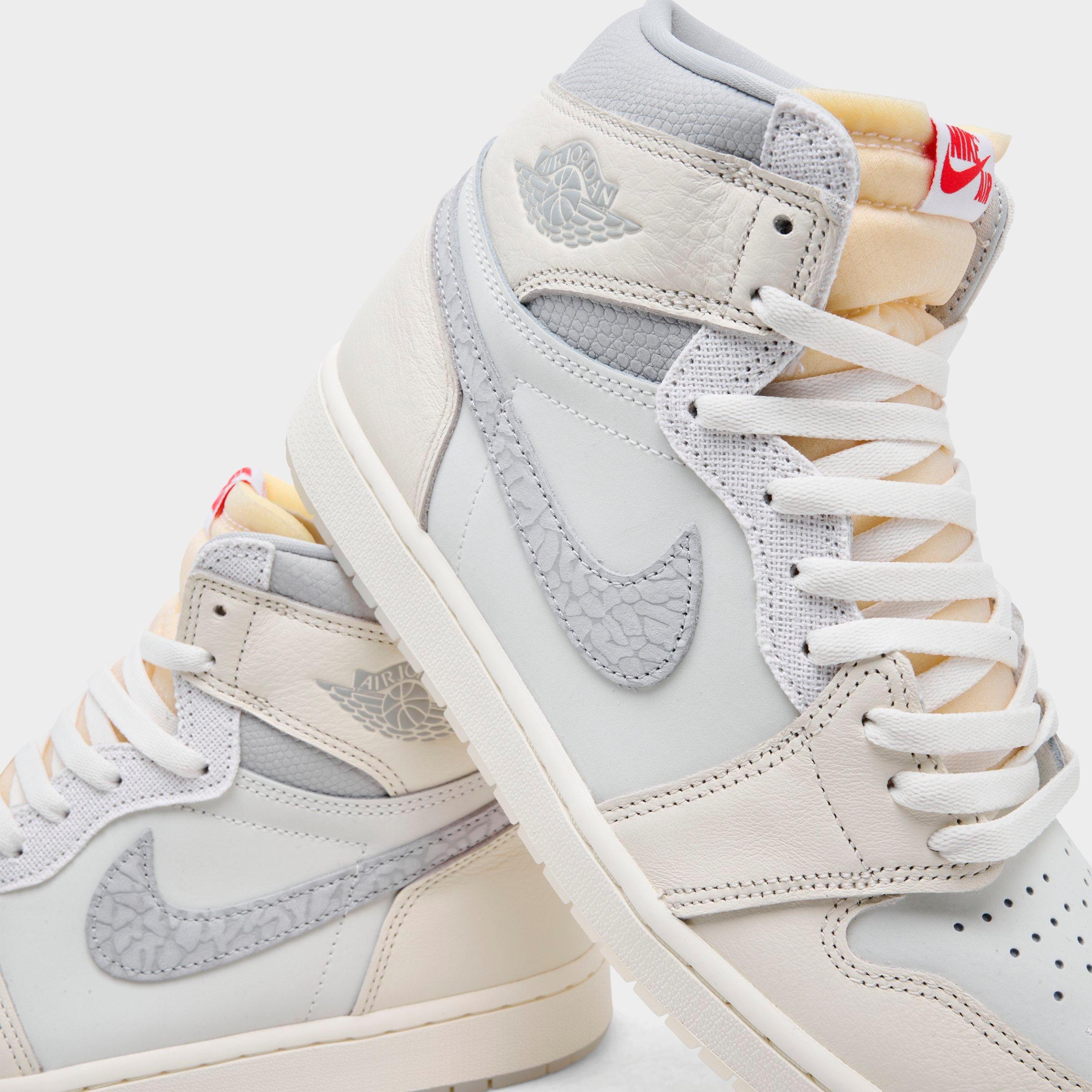 Men's Air Jordan Retro 1 High OG Casual Shoes