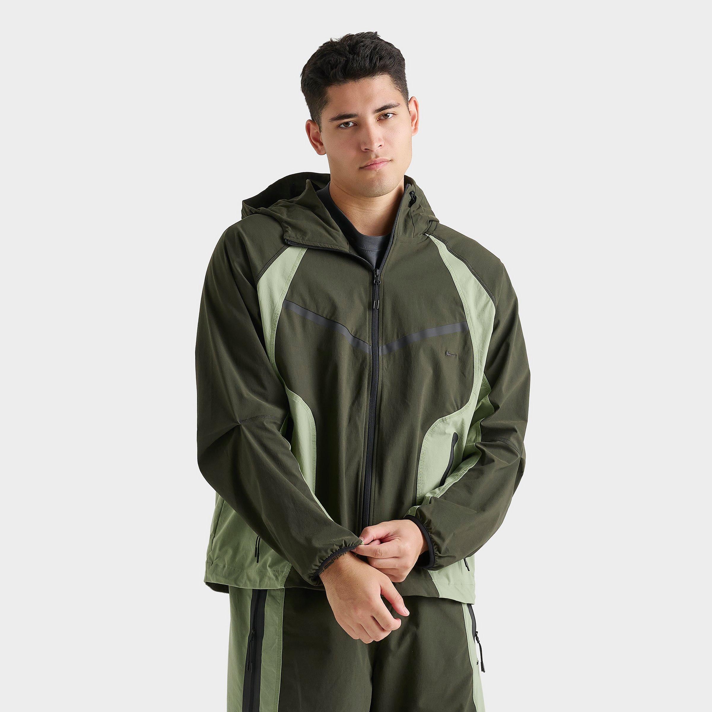 Men's Nike Tech Dri-FIT Woven Windrunner Loose Jacket | Finish Line