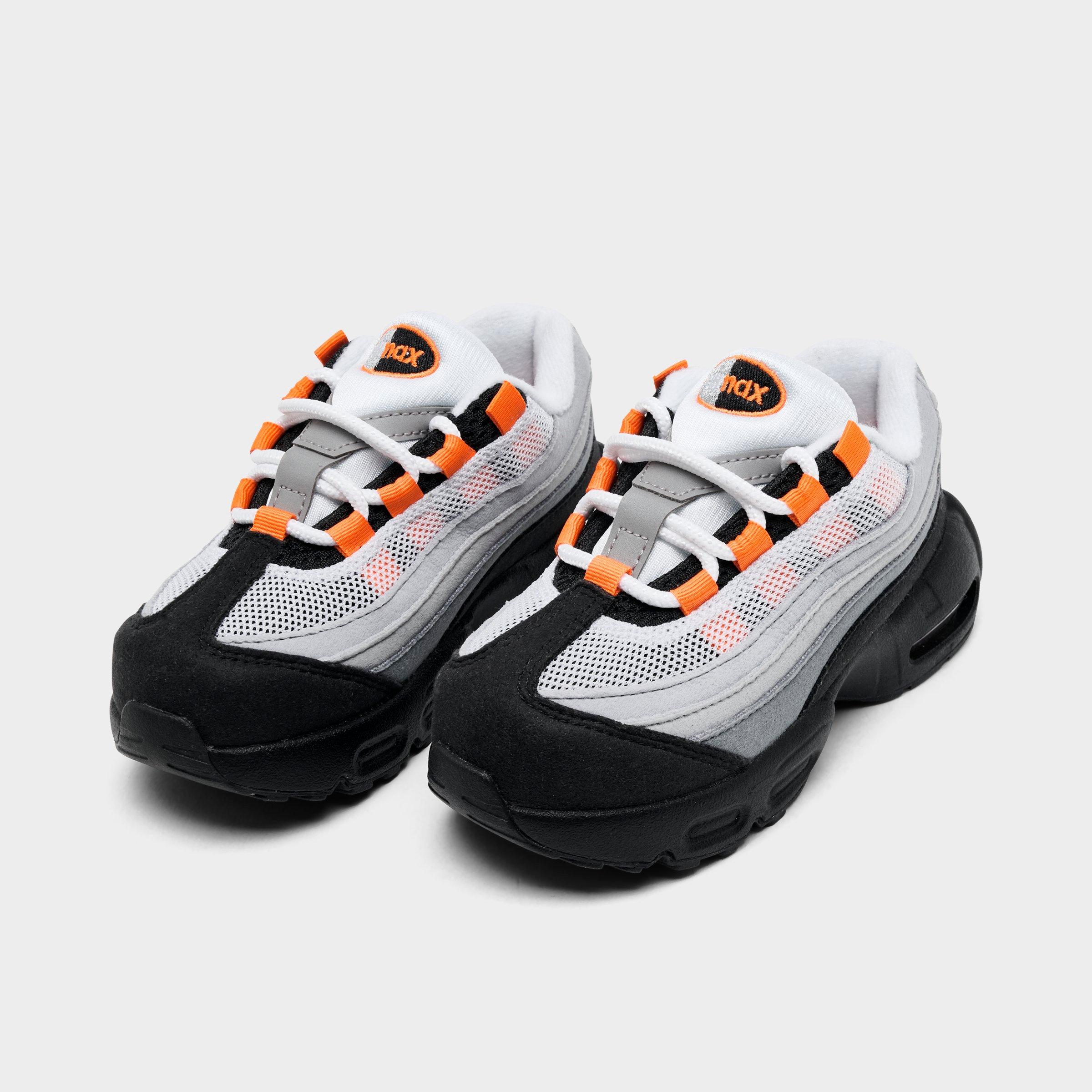 キッズ　NIKEエアマックス95 リクラフト 21cm Amazon | Nike ボーイズ エアマックス 95 リクラフト (ビッグ