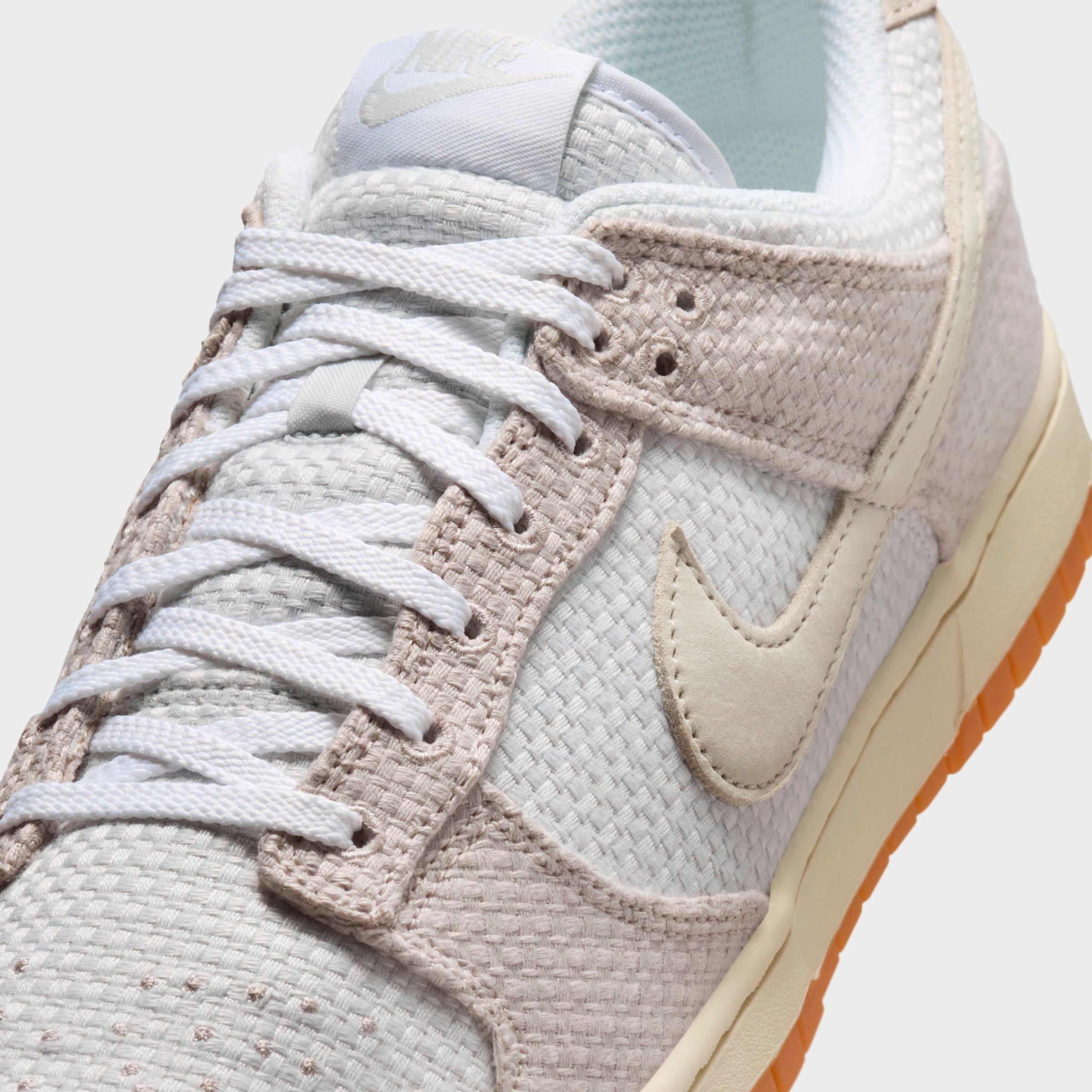 Men's Nike Dunk Low Retro SE Casual Shoes | Finish Line