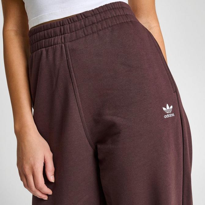 adidas Originals essential sweatpants in black