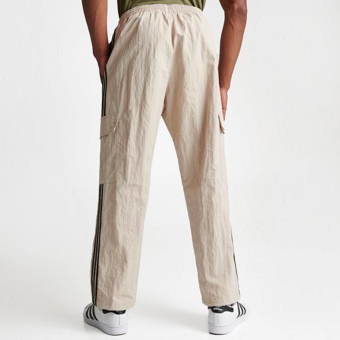 Men\'s adidas Originals adicolor Classics Cargo Finish Pants| 3-Stripes Line