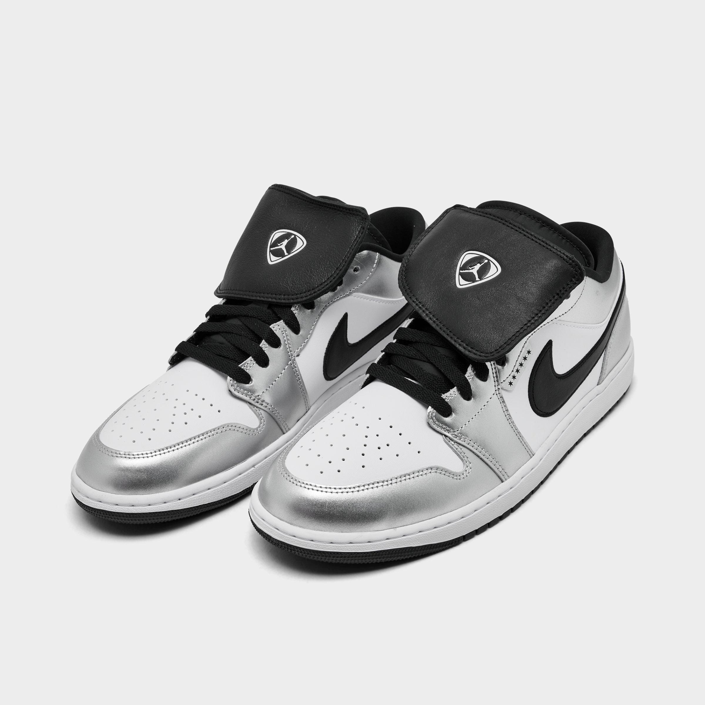 【レア】Nike Air Jordan 1 Low メタリックシルバー US11 Men's Air Jordan 1 Low SE Casual Shoes | Finish Line