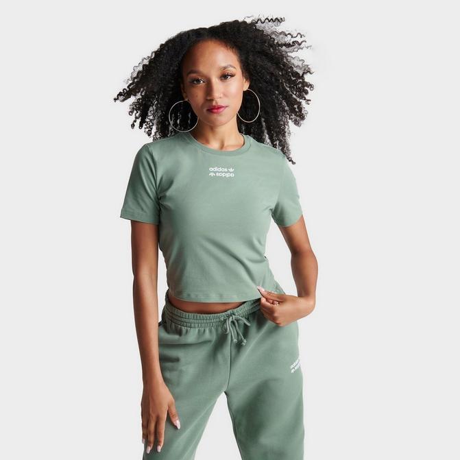 Adidas t shirt on sale cropped