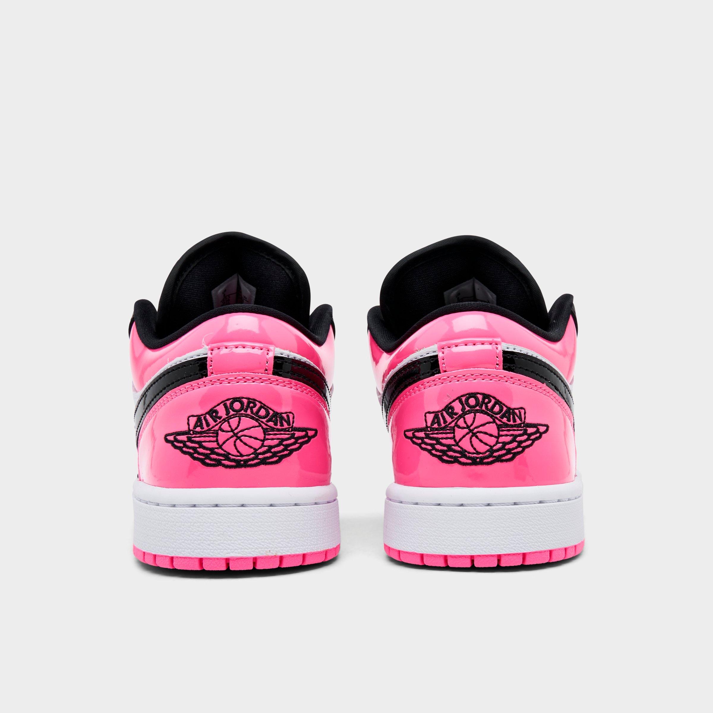 Women's Air Jordan Retro 1 Low SE Casual Shoes | Finish Line