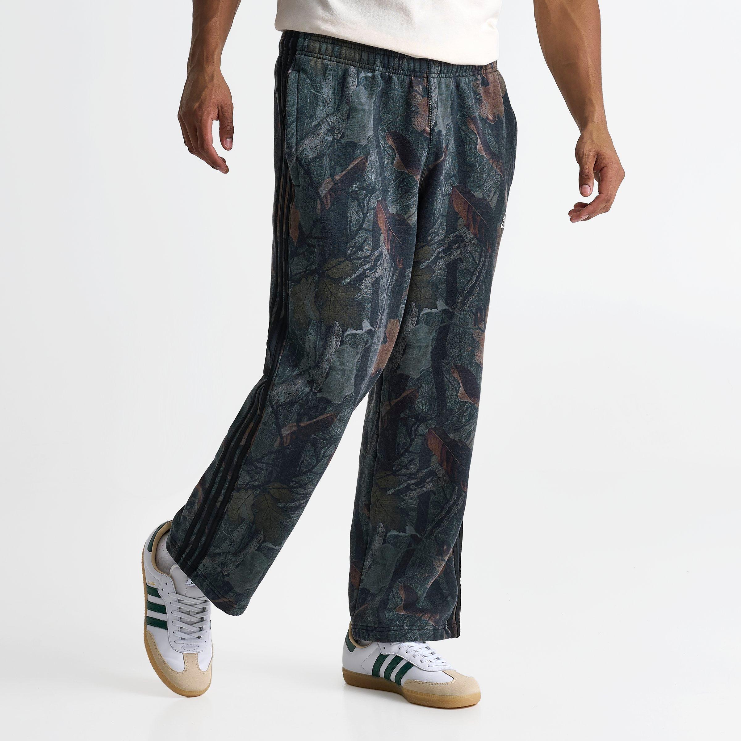 Men's adidas Originals Camouflage Sweatpants