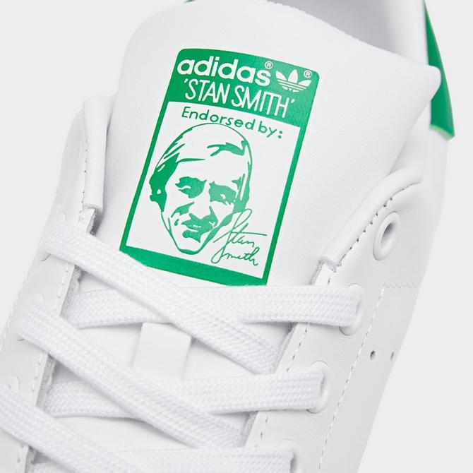 Front view of Men's adidas Originals Stan Smith Casual Shoes in White/White/Green Click to zoom