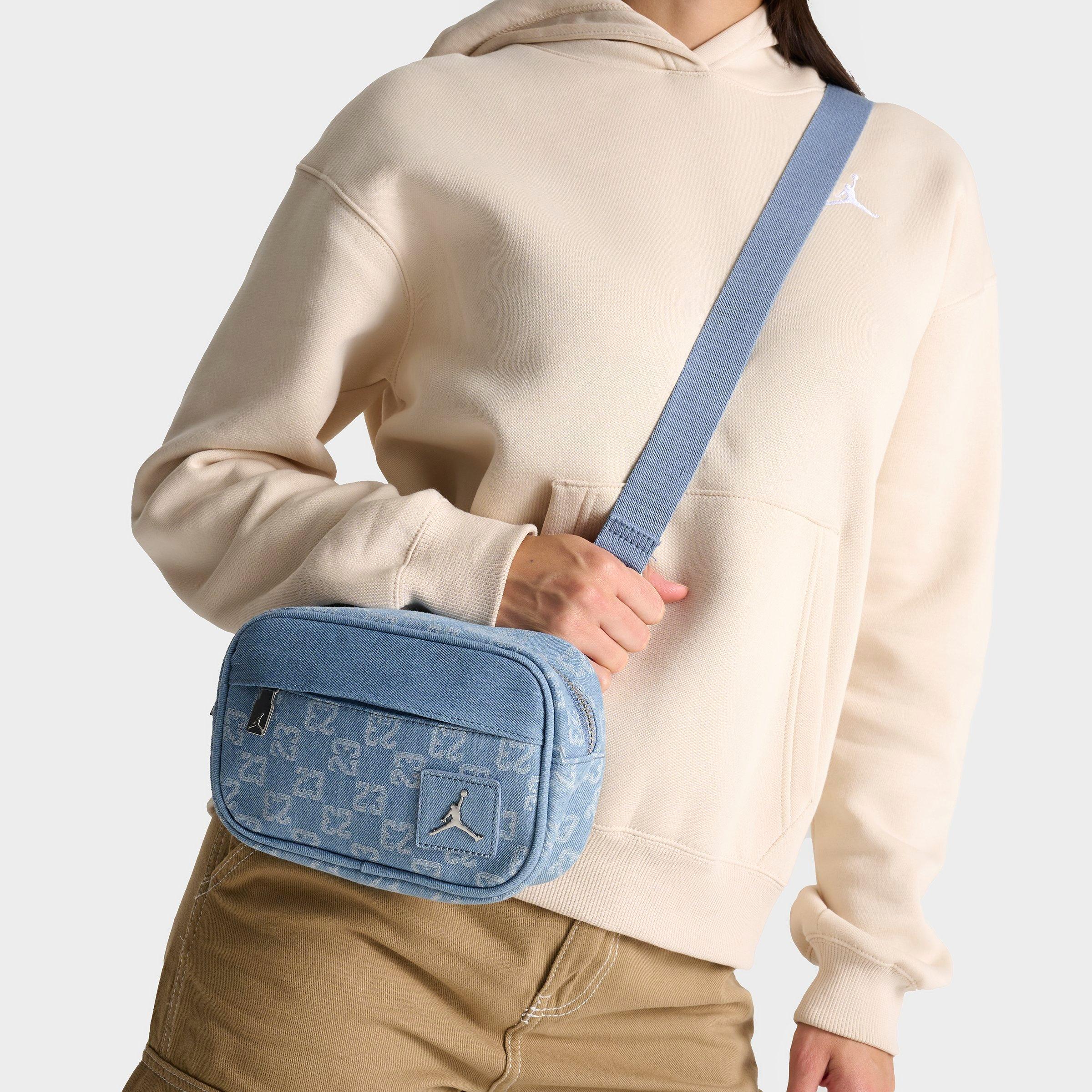 Jordan Monogram Duffle Bag (25L). Nike.com