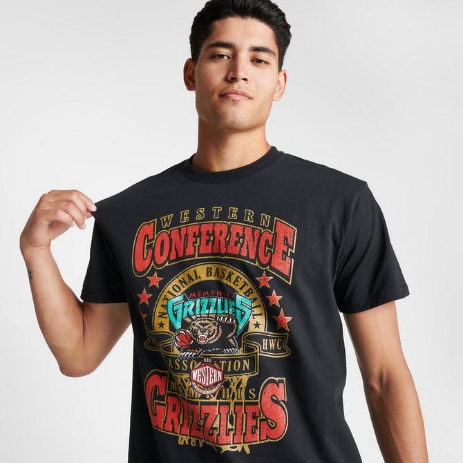 Men's Mitchell & Ness Chicago Bulls NBA Hardwood Classics 3 Rings Graphic  T-Shirt