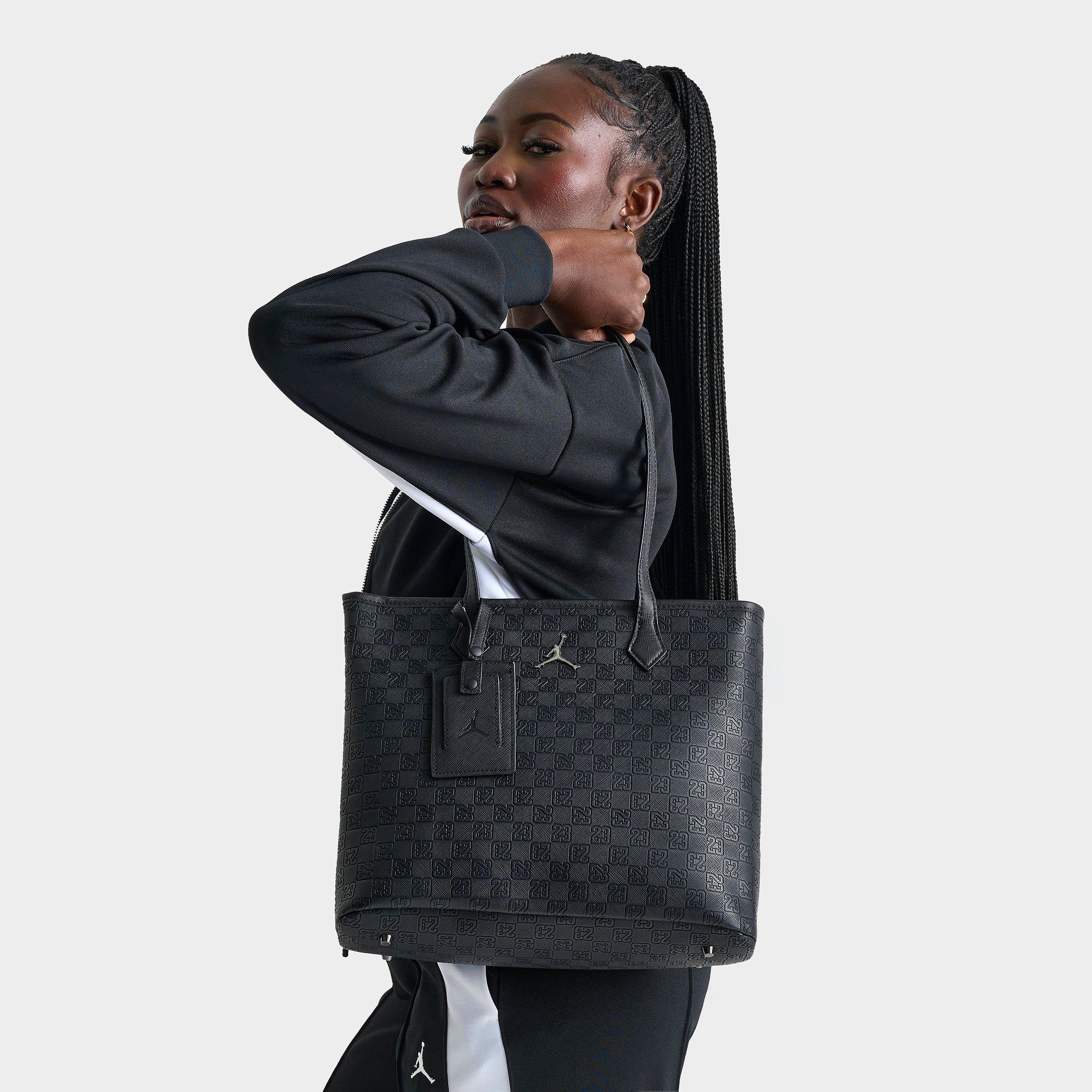【美品】Jordan ブラック トートバッグ MM0990_014_P1