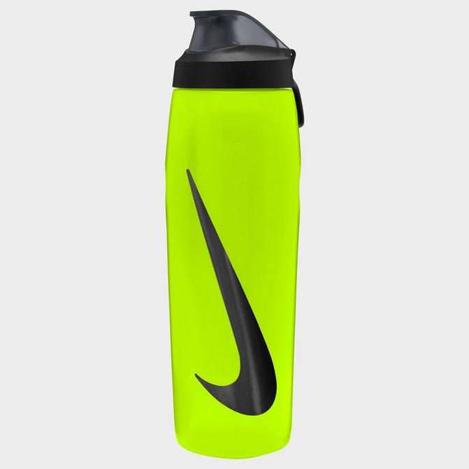 Nike Refuel Squeezable Bottle (32 oz).