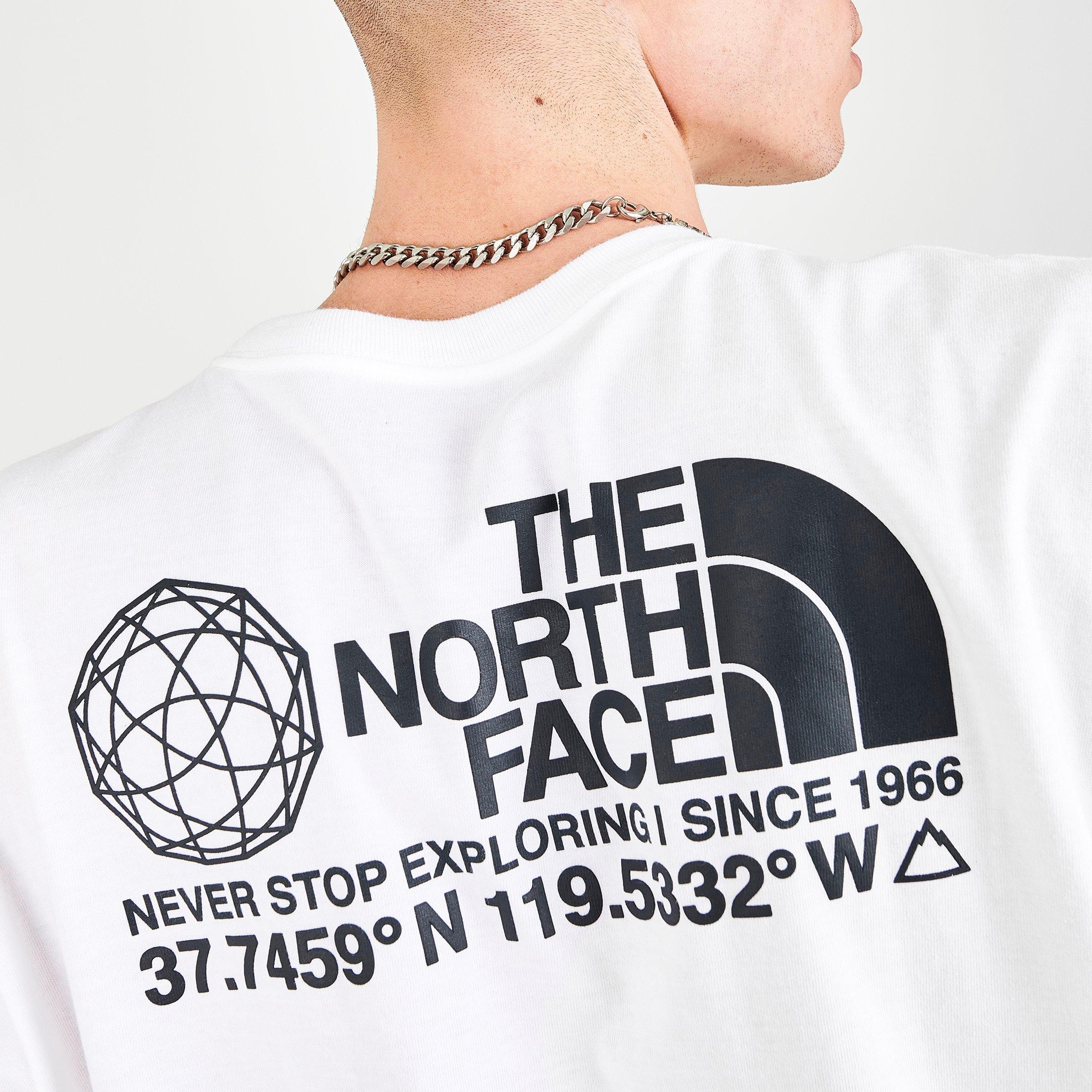 north face t shirt coordinates