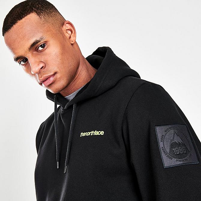 On Model 6 view of Men's The North Face Mountain Heavyweight Pullover Hoodie in Black Click to zoom