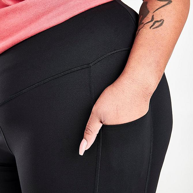 On Model 5 view of Women's The North Face Midline Printed High-Rise Cropped Leggings in Black Click to zoom