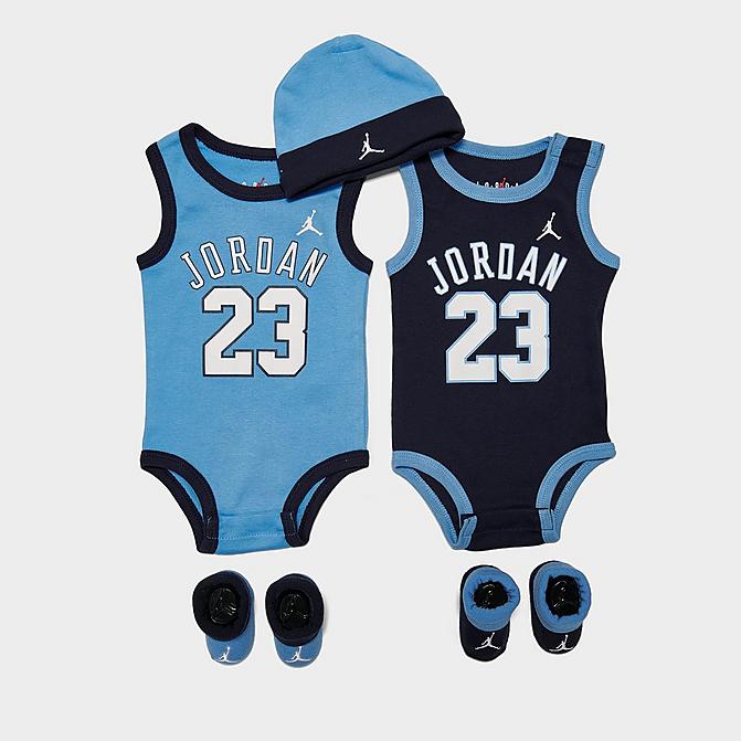 Right view of Infant Jordan Jersey 5-Piece Box Set in University Blue Click to zoom