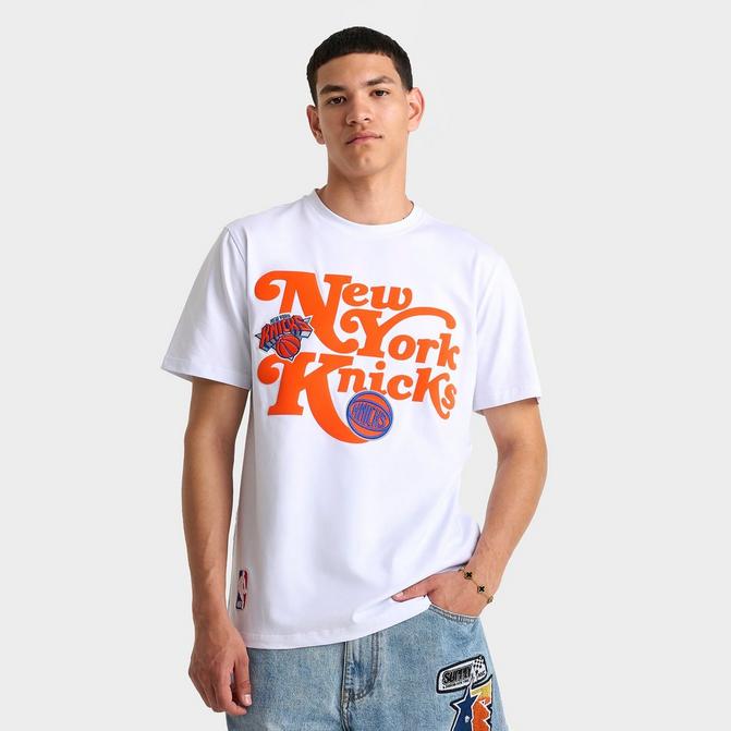 [angle] view of Men's Pro Standard New York Knicks NBA Souvenir T-Shirt in White Click to zoom