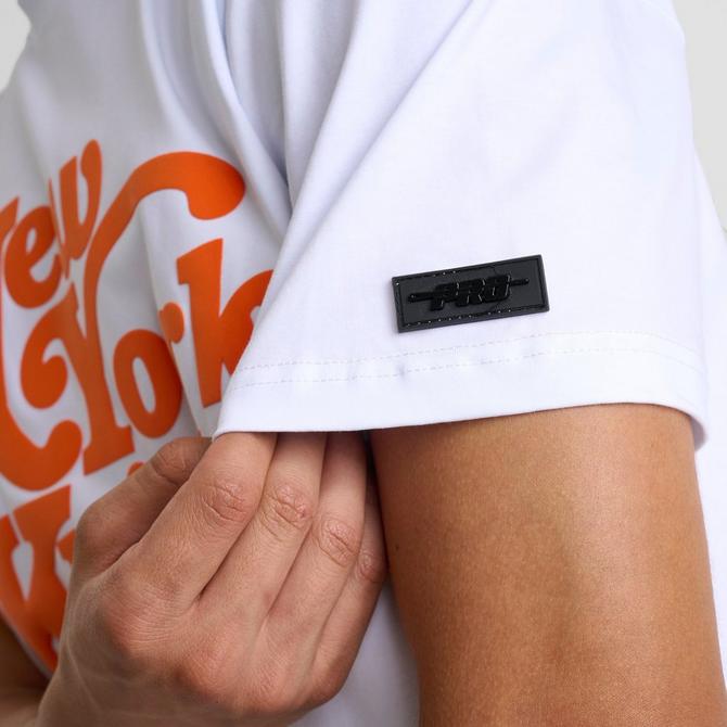 [angle] view of Men's Pro Standard New York Knicks NBA Souvenir T-Shirt in White Click to zoom