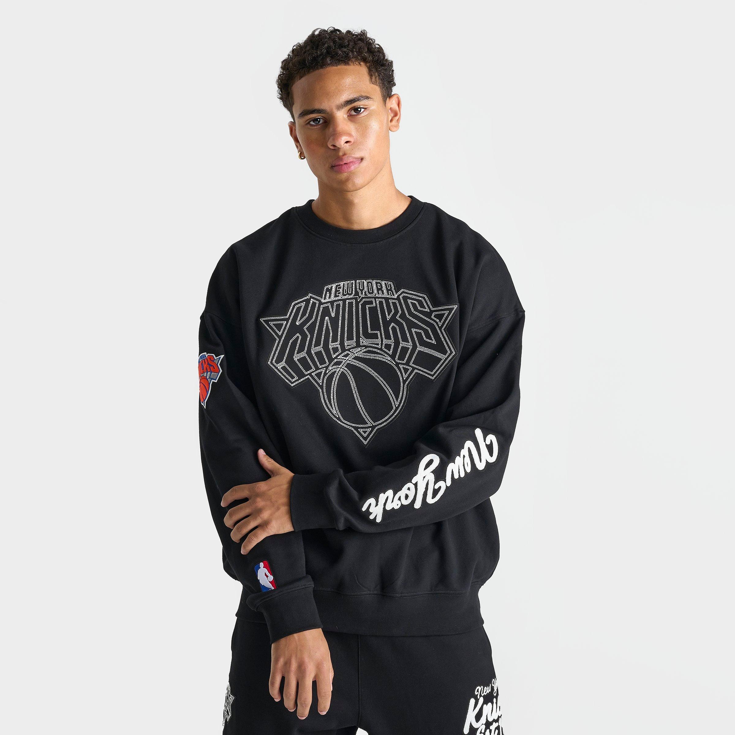 Men's Pro Standard New York Knicks NBA Paint The City Fleece Crewneck Sweatshirt