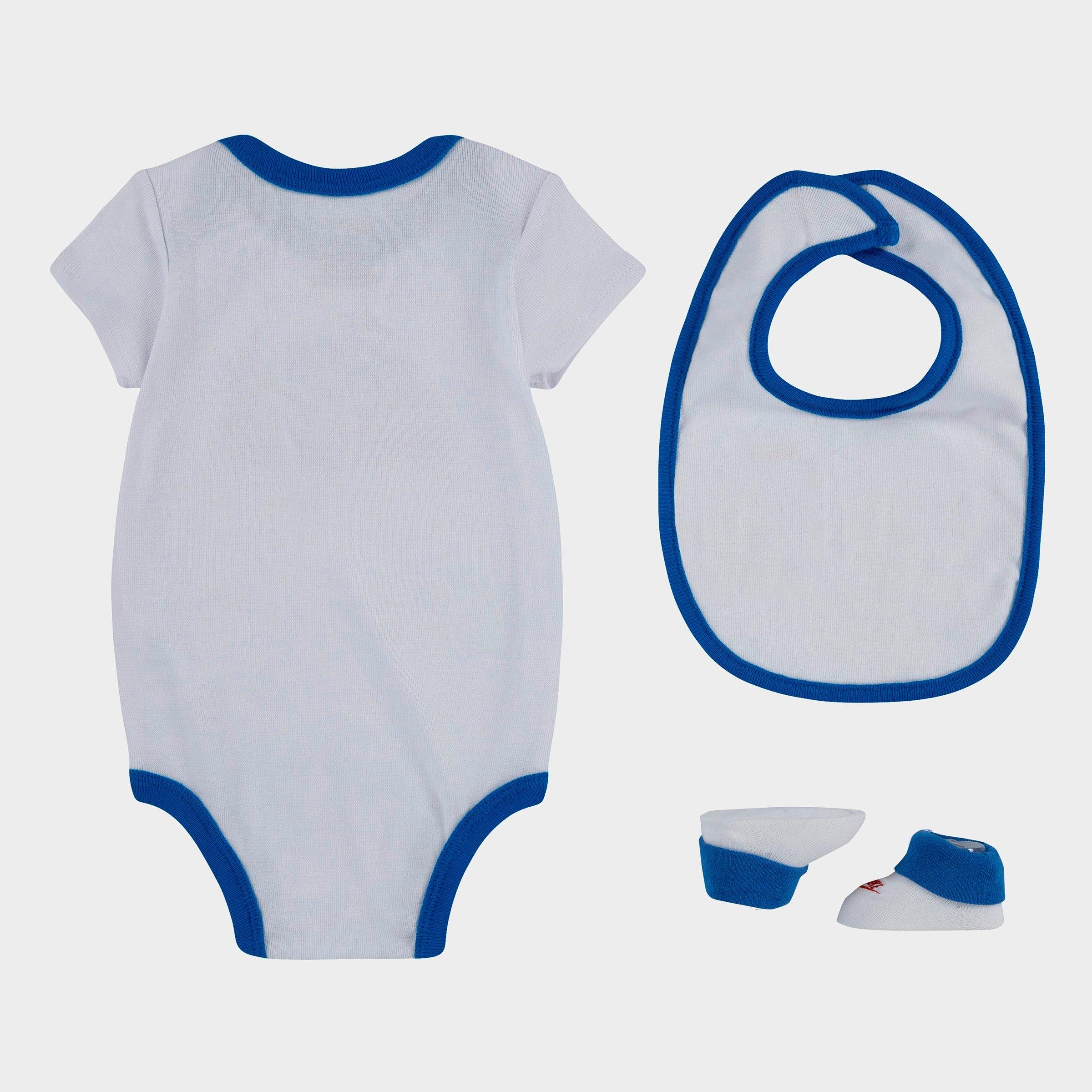 nike 3 piece infant set