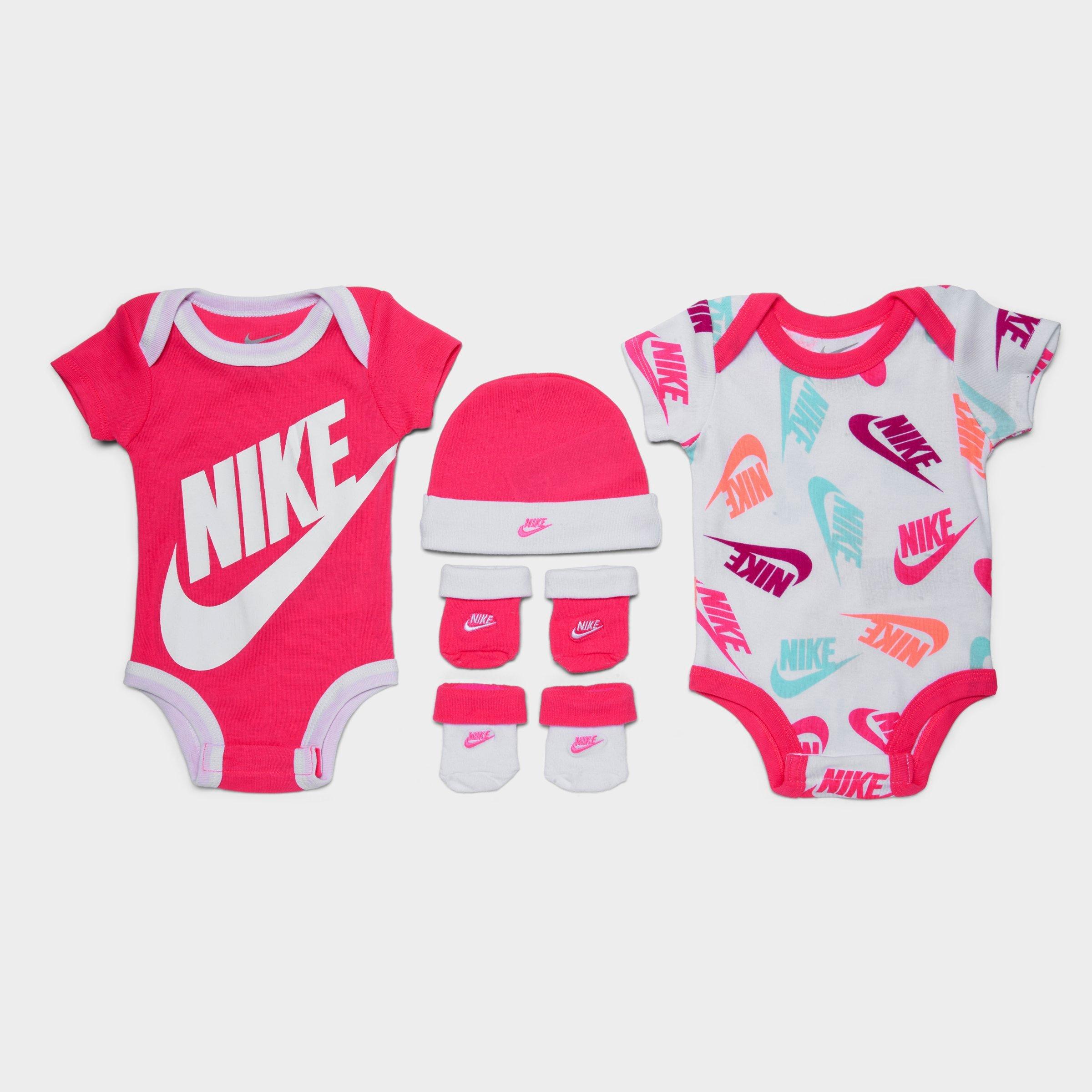 infant nike clothing