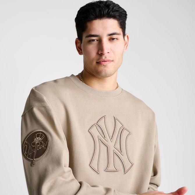 Men s Pro Standard New York Yankees MLB Stitched Logo Crewneck