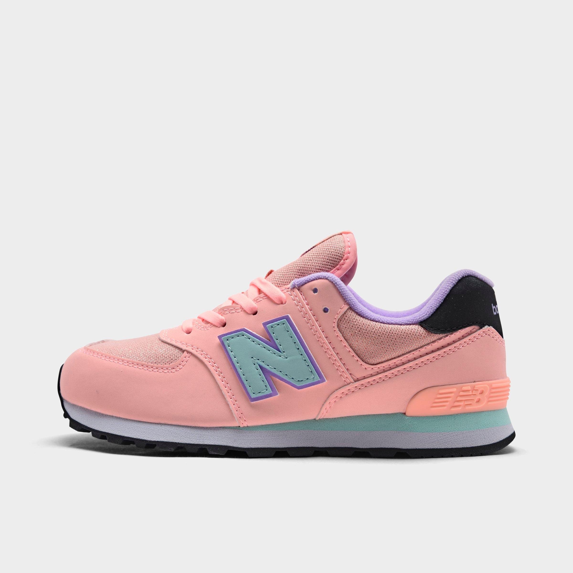 new balance at finish line