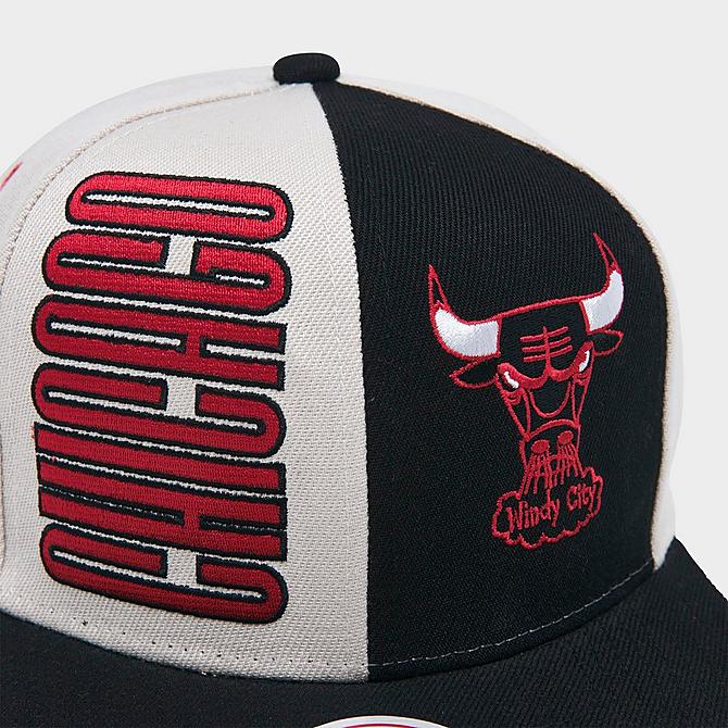 Left view of Mitchell & Ness Chicago Bulls NBA Pop Panel Snapback Hat in White/Black/Red Click to zoom
