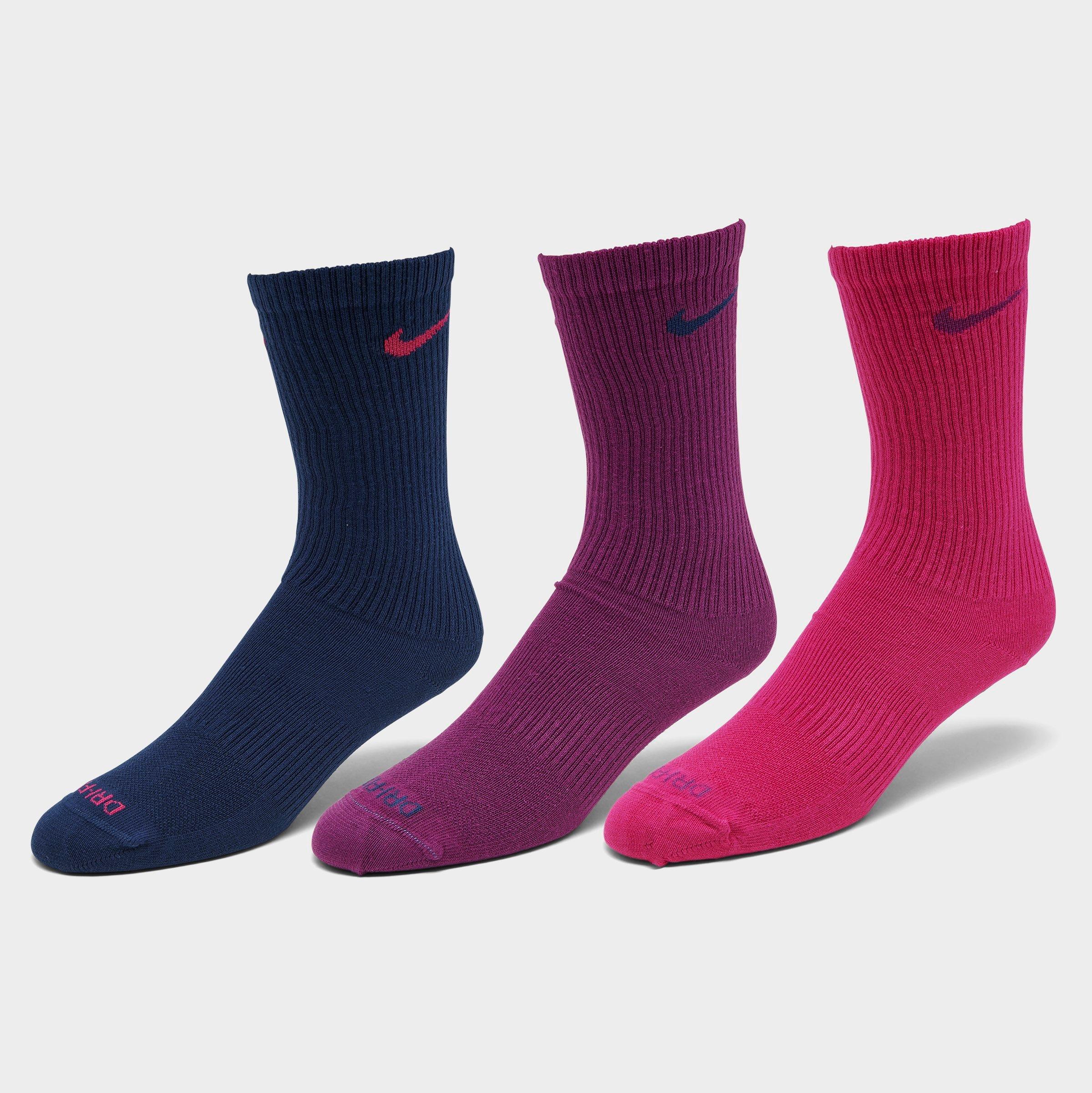 nike socks medium shoe size