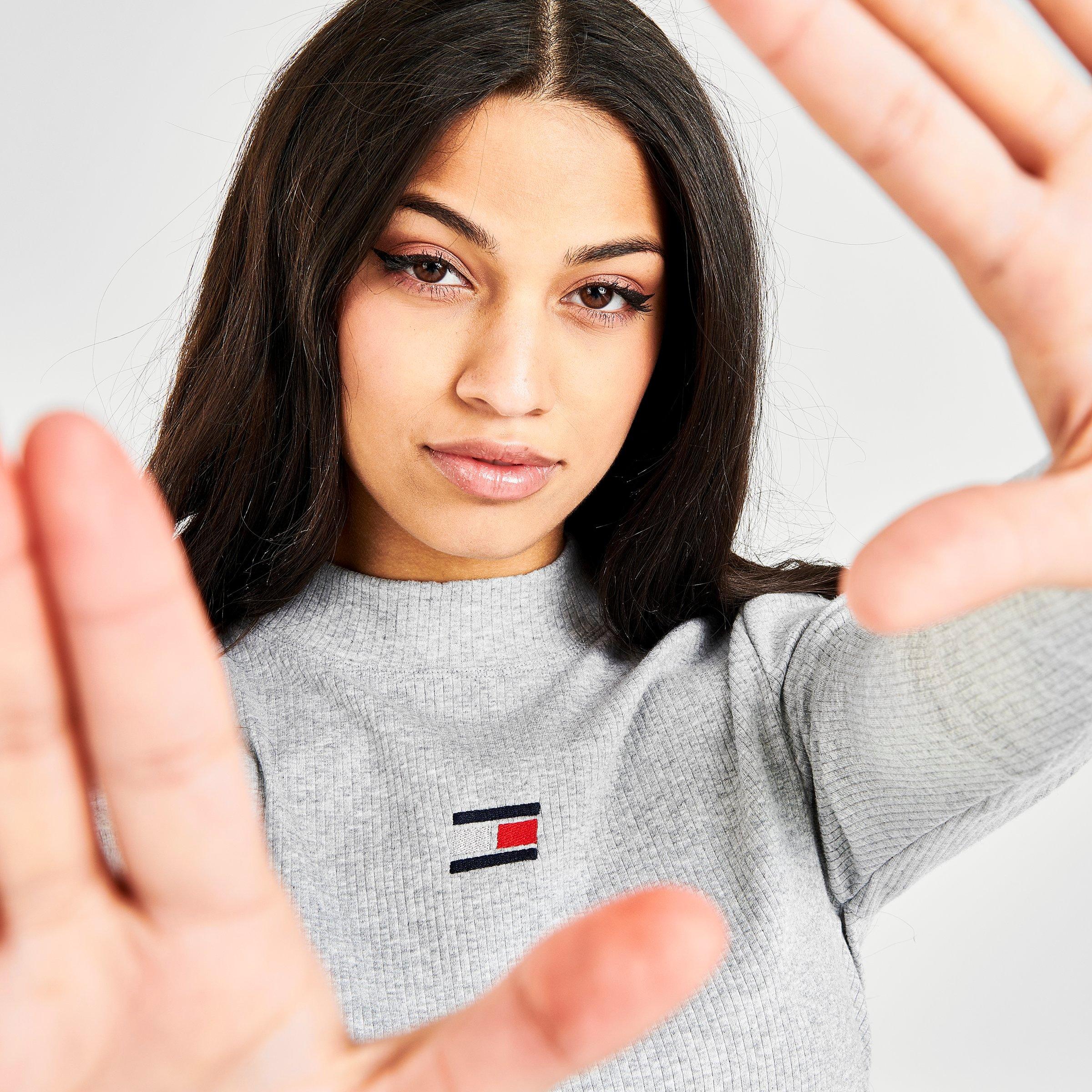 tommy hilfiger mock neck cropped sweatshirt